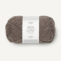 Load image into Gallery viewer, non superwash dk weight wool yarn for knitting