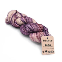 Load image into Gallery viewer, superwash merino for knitting