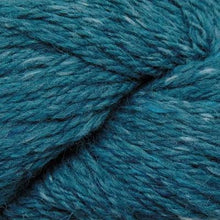 Load image into Gallery viewer, chunky alpaca blend yarn for knitting and crocheting
