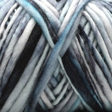 Load image into Gallery viewer, bulky merino yarn for knitting and crocheting