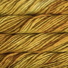 Load image into Gallery viewer, Single ply bulky hand dyed yarn