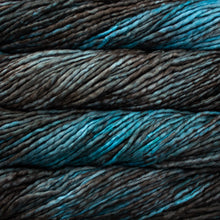 Load image into Gallery viewer, Single ply bulky hand dyed yarn