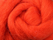 Load image into Gallery viewer, corriedale top for spinning and felting