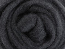 Load image into Gallery viewer, corriedale top for spinning and felting