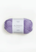 Load image into Gallery viewer, Jo's Yarn Garden alpaca knitting yarn