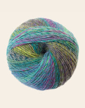 Load image into Gallery viewer, chunky weight acrylic blend knitting yarn