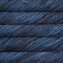 Load image into Gallery viewer, aran weight superwash merino Knitting yarn