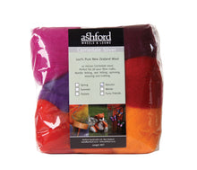 Load image into Gallery viewer, Ashford corriedale spinning and felting fiber