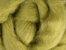 Load image into Gallery viewer, corriedale top for spinning and felting