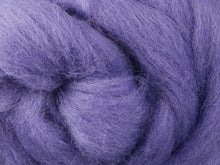 Load image into Gallery viewer, corriedale top for spinning and felting