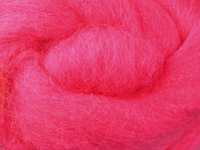 Load image into Gallery viewer, corriedale top for spinning and felting