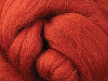 Load image into Gallery viewer, corriedale top for spinning and felting