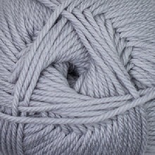 Load image into Gallery viewer, Superwash merino knitting wool yarn