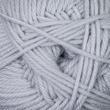 Load image into Gallery viewer, Superwash merino knitting wool yarn