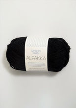 Load image into Gallery viewer, Jo's Yarn Garden alpaca knitting yarn