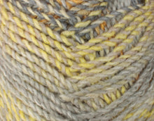 Load image into Gallery viewer, Acrylic chunky knitting yarn