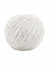 Load image into Gallery viewer, Jo's Yarn Garden wool knitting yarn