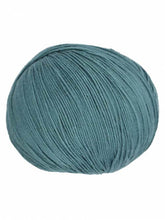 Load image into Gallery viewer, organic cotton/acrylic knitting yarn