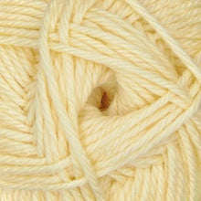 Load image into Gallery viewer, Superwash merino knitting wool yarn