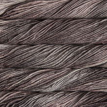 Load image into Gallery viewer, aran weight superwash merino Knitting yarn
