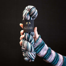Load image into Gallery viewer, Biscotte Patricknits Signature