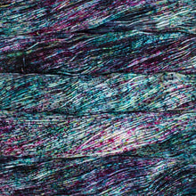 Load image into Gallery viewer, superwash merino hand dyed yarn for knitting