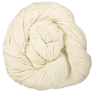 dk weight wool/alpaca yarn for knitting and crochet