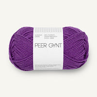 Load image into Gallery viewer, non superwash  dk weight wool yarn for knitting
