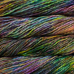 Single ply bulky hand dyed yarn