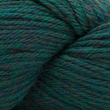 Load image into Gallery viewer, peruvian highland wool for knitting
