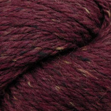 Load image into Gallery viewer, chunky alpaca blend yarn for knitting and crocheting
