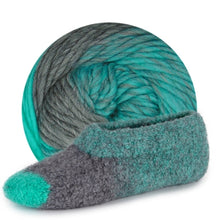 Load image into Gallery viewer, bulky wool yarn to make felted slippers
