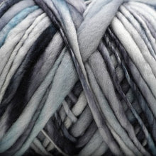 Load image into Gallery viewer, bulky merino yarn for knitting and crocheting
