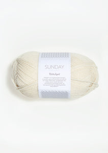 Jo's Yarn Garden wool knitting yarn