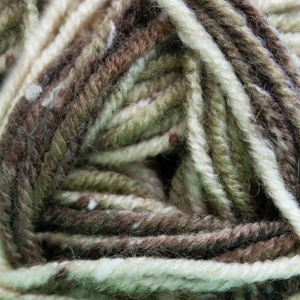 Jo's Yarn Garden knitting yarn