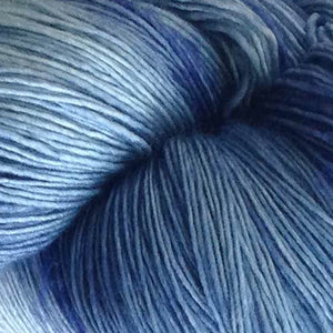 Jo's Yarn Garden wool knitting yarn