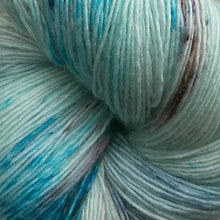 Load image into Gallery viewer, Jo&#39;s Yarn Garden wool knitting yarn
